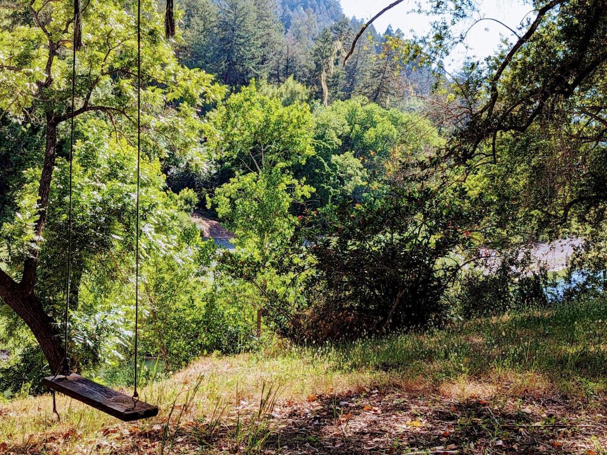 Rivers Breeze Relaxing Riverside Cabin With Private Suite Kayaks Healdsburg Bagian luar foto